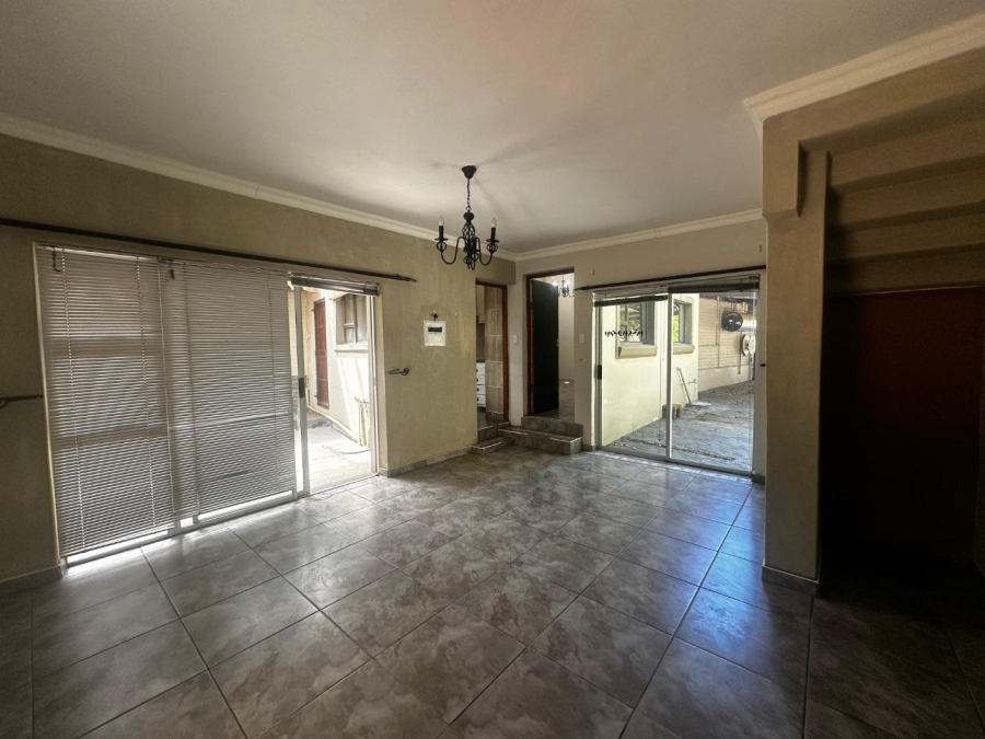 4 Bedroom Property for Sale in Heuwelsig Free State
